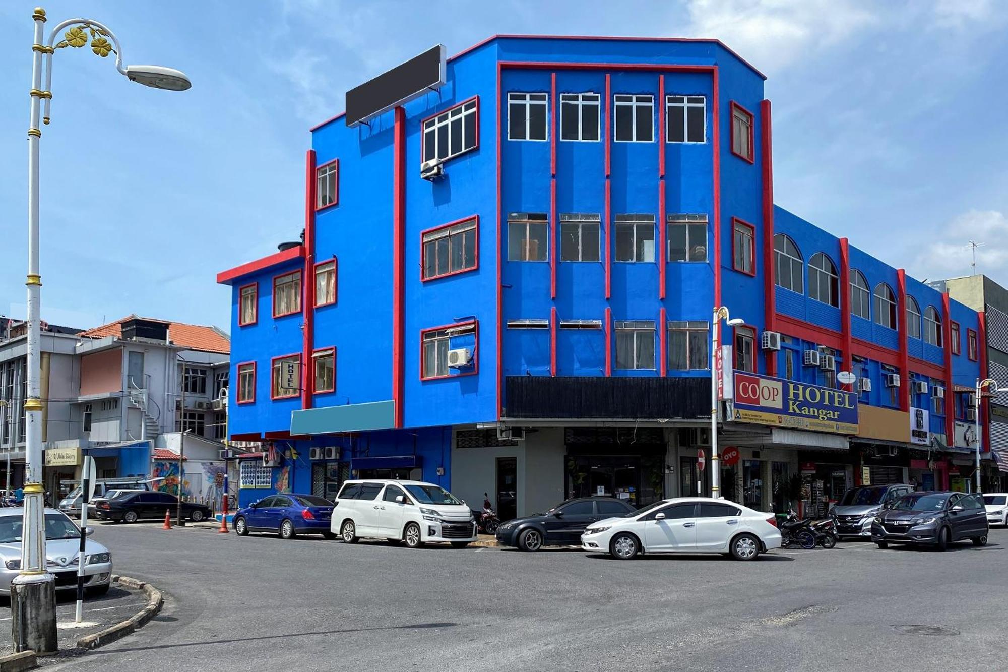 OYO 90039 Coop Hotel Kangar Buitenkant foto